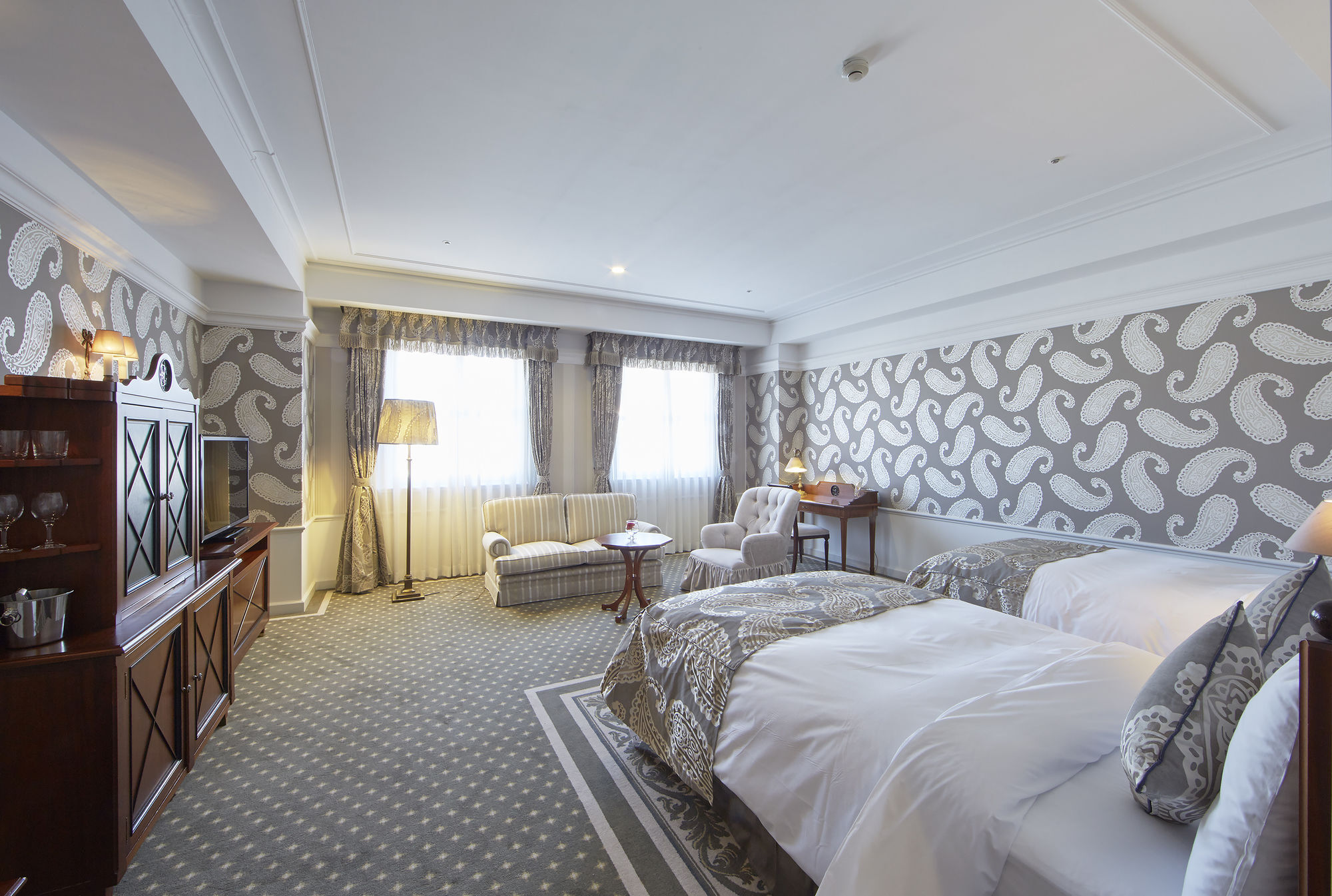 Hotel Europe Huis Ten Bosch Сасебо Экстерьер фото